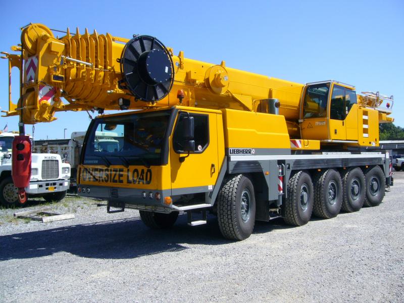 Liebherr LTM 1100